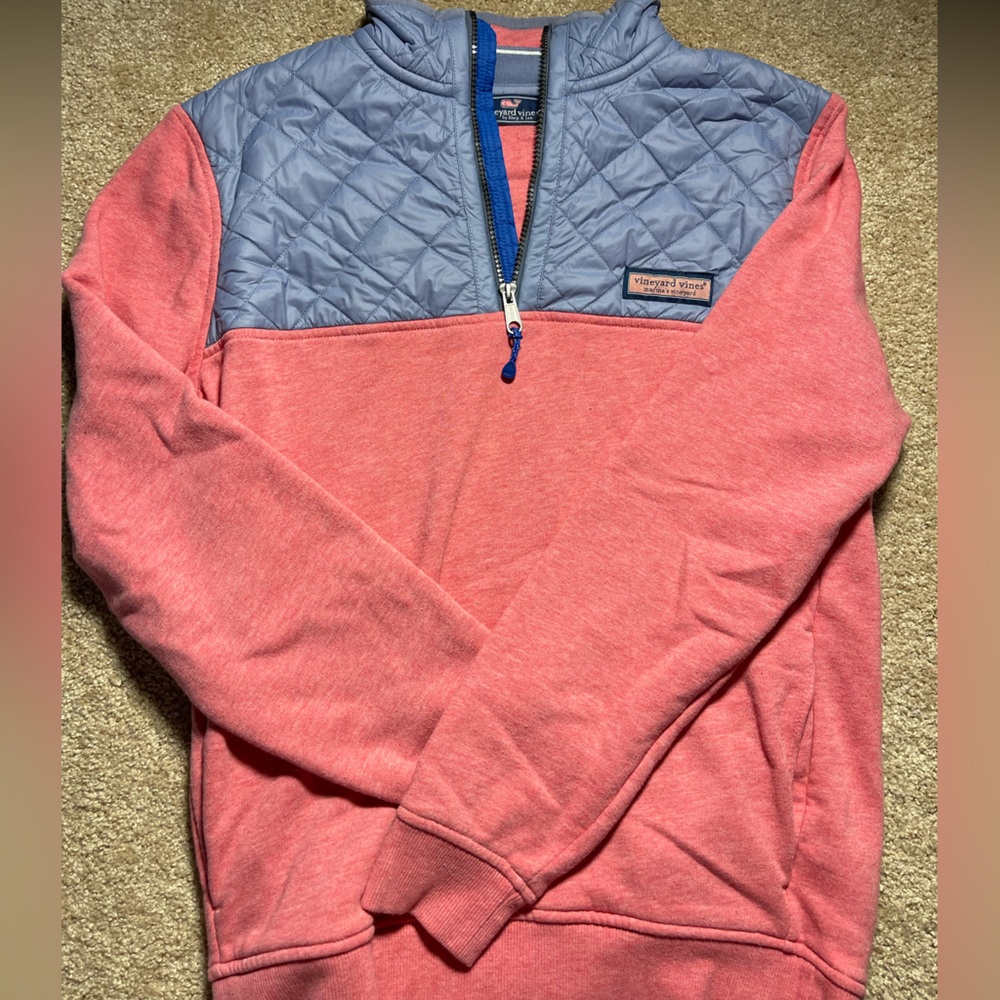Vineyard vines sweater